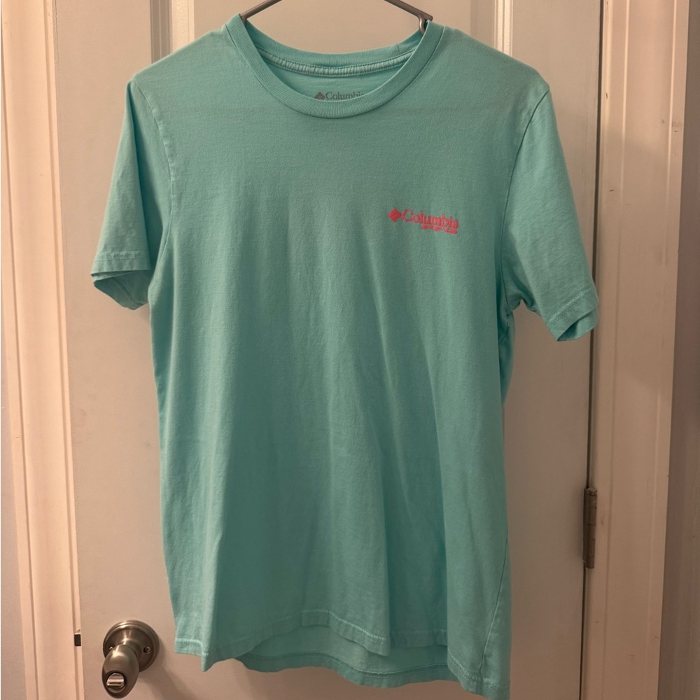 Columbia Men's Light Blue Tee